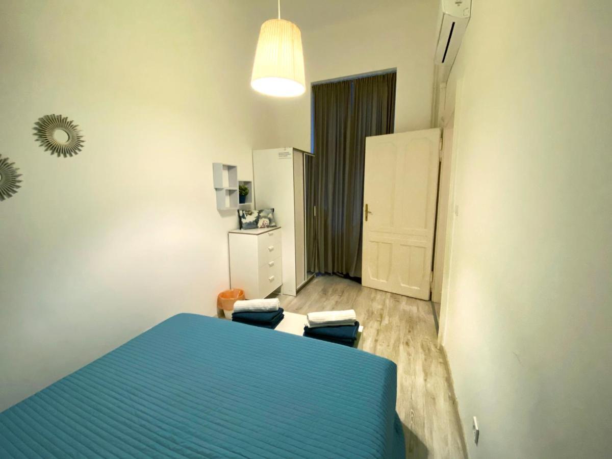 Budapest Center Cozy Akacfa Luaran gambar